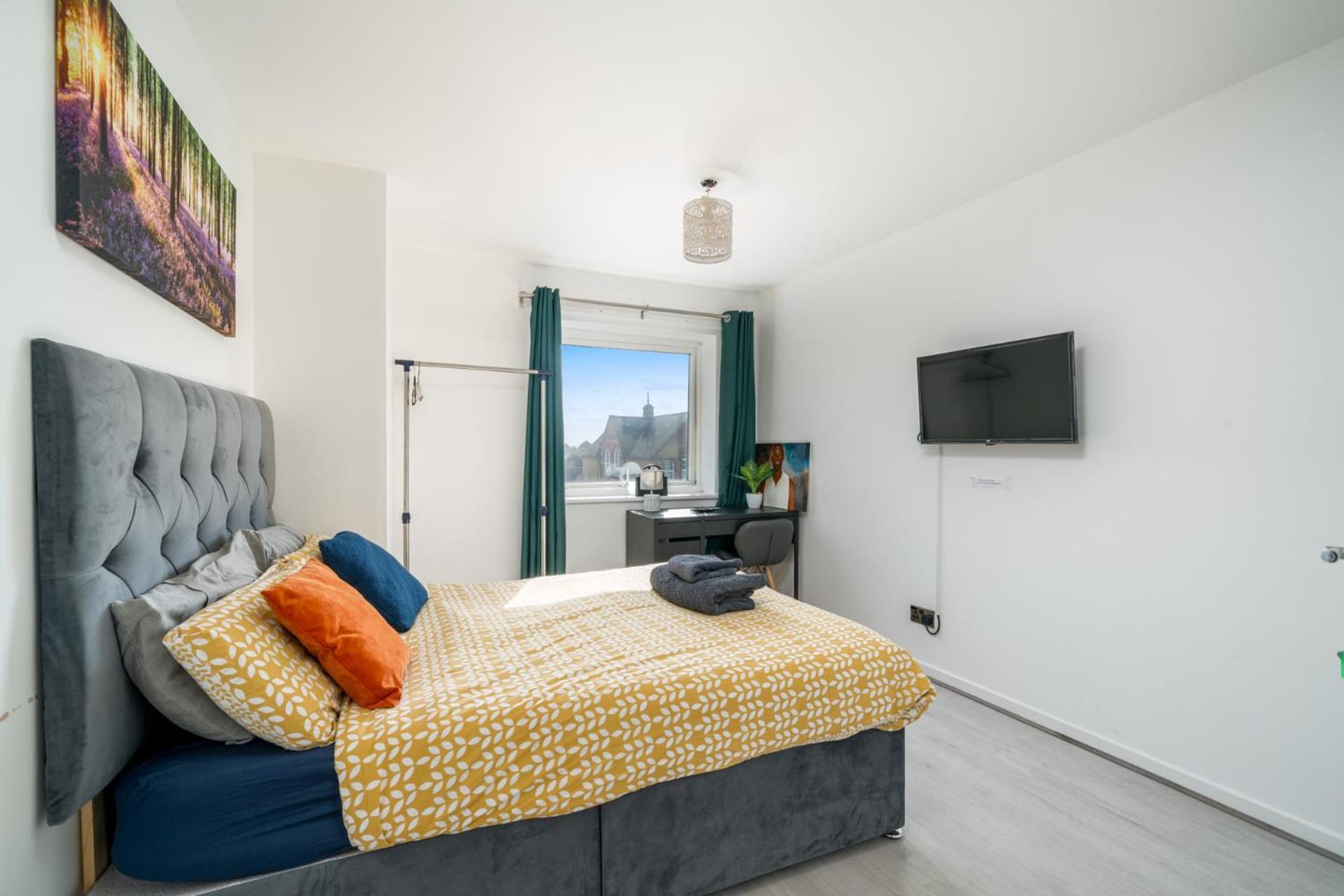 Private Room In London Enfield With Parking 외부 사진